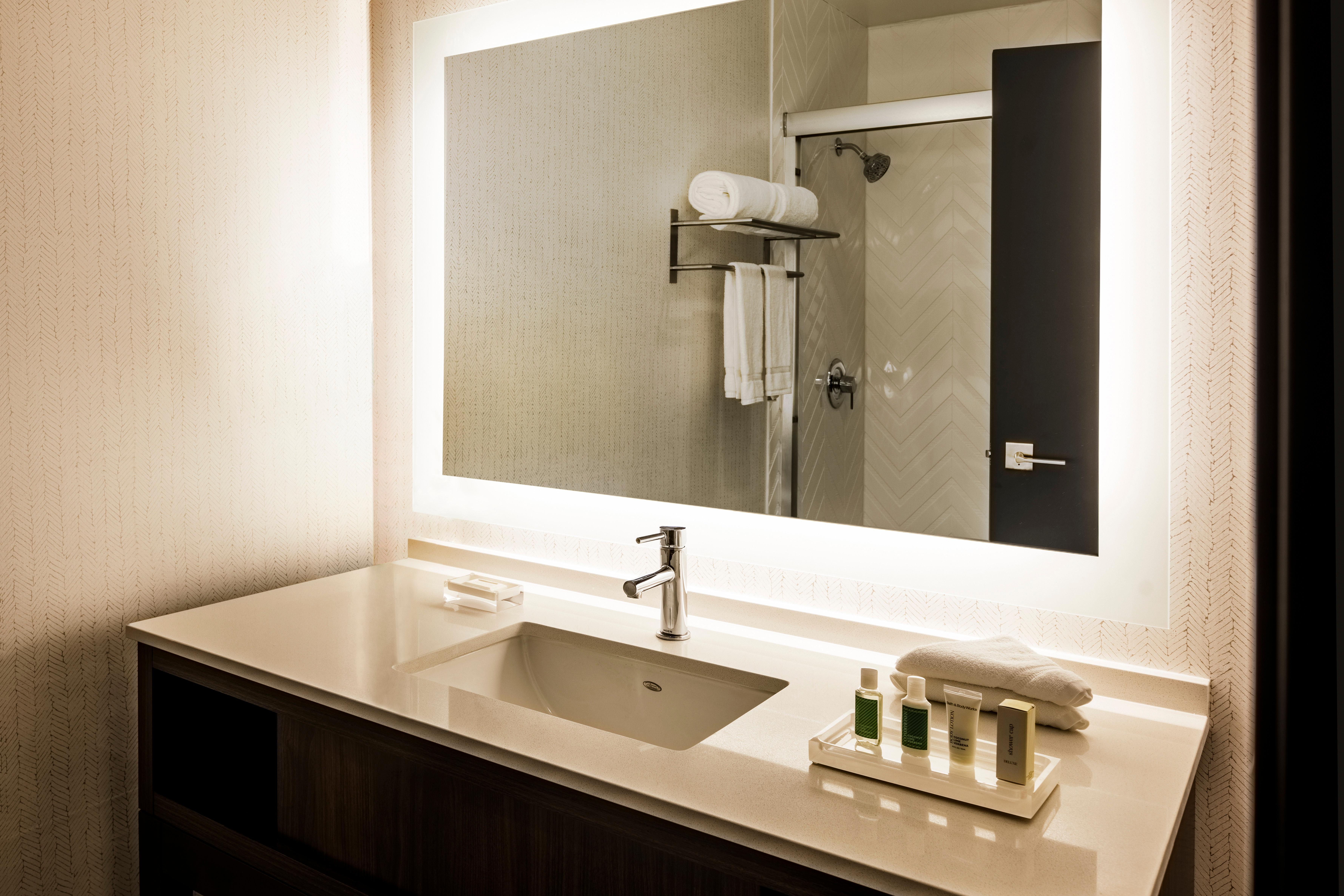 Holiday Inn Santa Ana-Orange County Airport By Ihg Exteriör bild